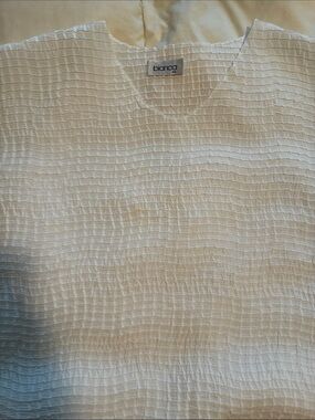 Bianca Cream Textured Short Sleeve V-Neck Top